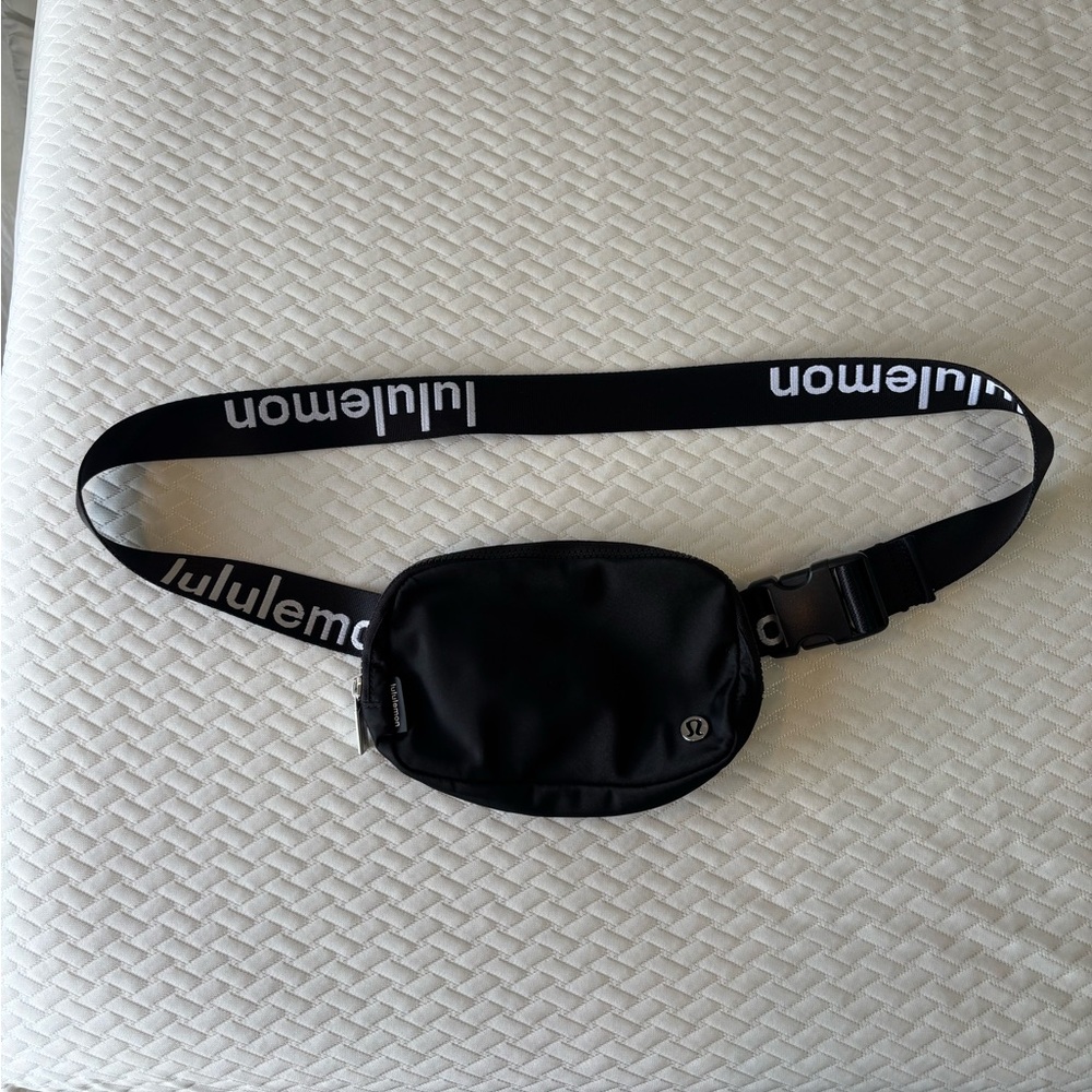 Lululemon Black and White Logo Strap Belt Bag